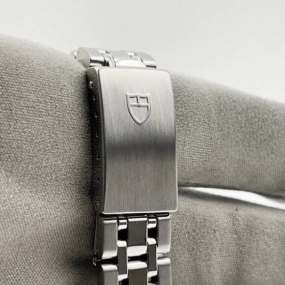 Tudor Classic Stainless Steel 28mm Automatic Women’s Watch 22010 - Picture 7 of 9